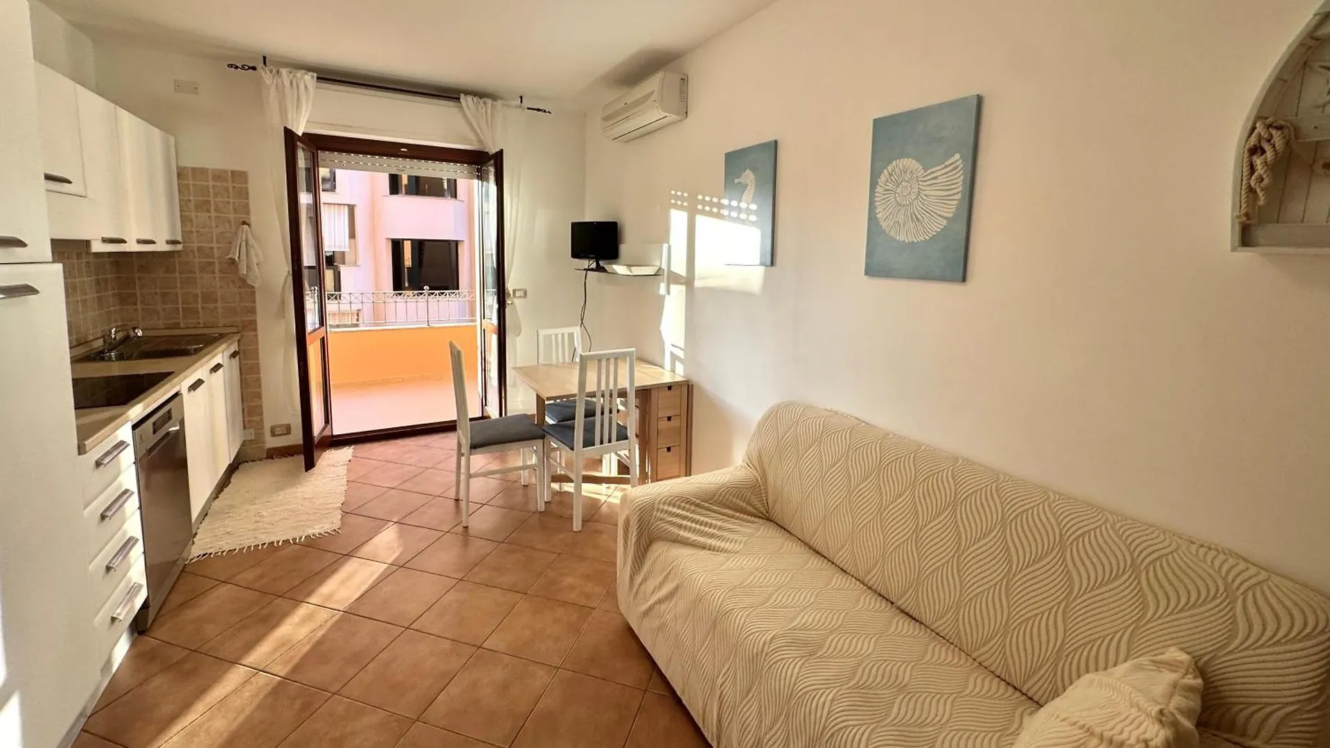 Prázdninový dům Vila Iniziocasa - Self Check-In Alghero Itálie