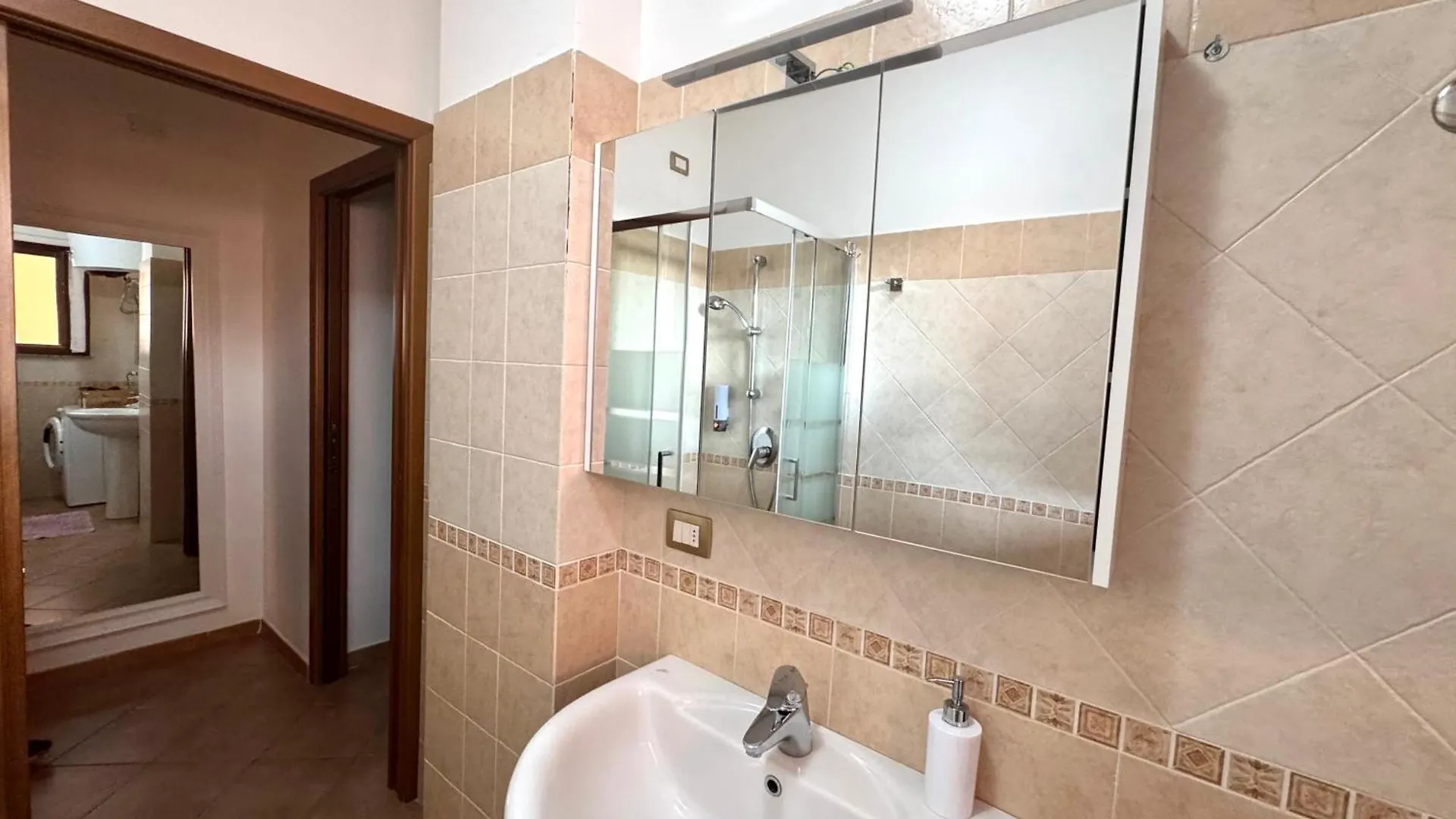 Prázdninový dům Vila Iniziocasa - Self Check-In Alghero